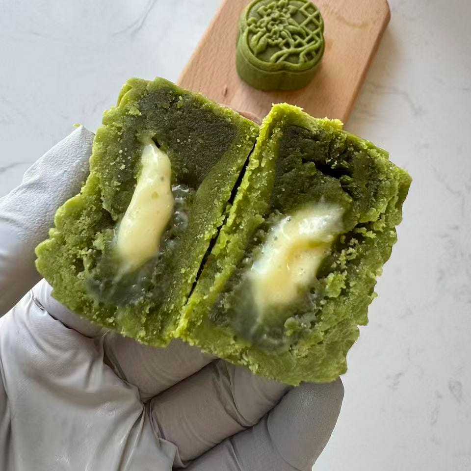 Matcha Grapefruit Lava Mooncake 50 g