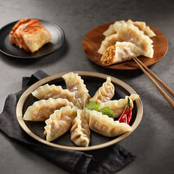 Damduonel Vegan Kimchi Flavored Dumplings 1 each
