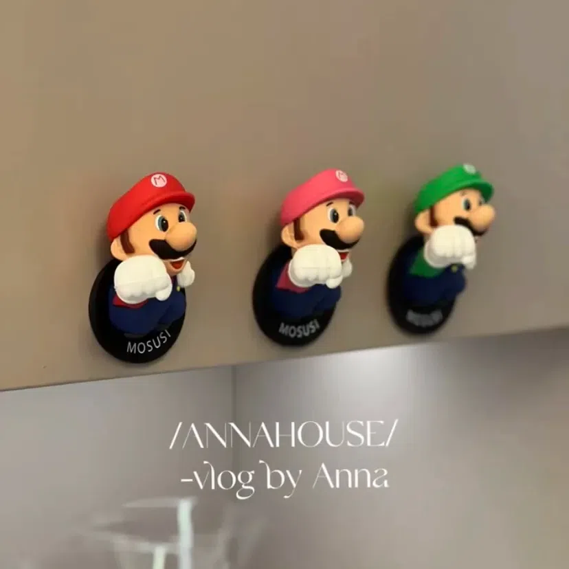 Mario Hook Super adhesive punch free 1 cái