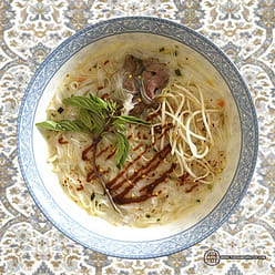 Vi Huong NON-GMO Beef Pho Flavor 1Case-12Count 2.4 oz