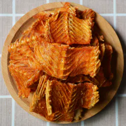 The fish steak is spicy with salt and pepper 174 g