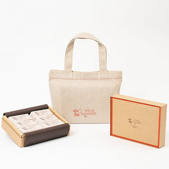 weee_bakery_Sunny Hills 6pcs Pineapple Cake Gift Box 300 g