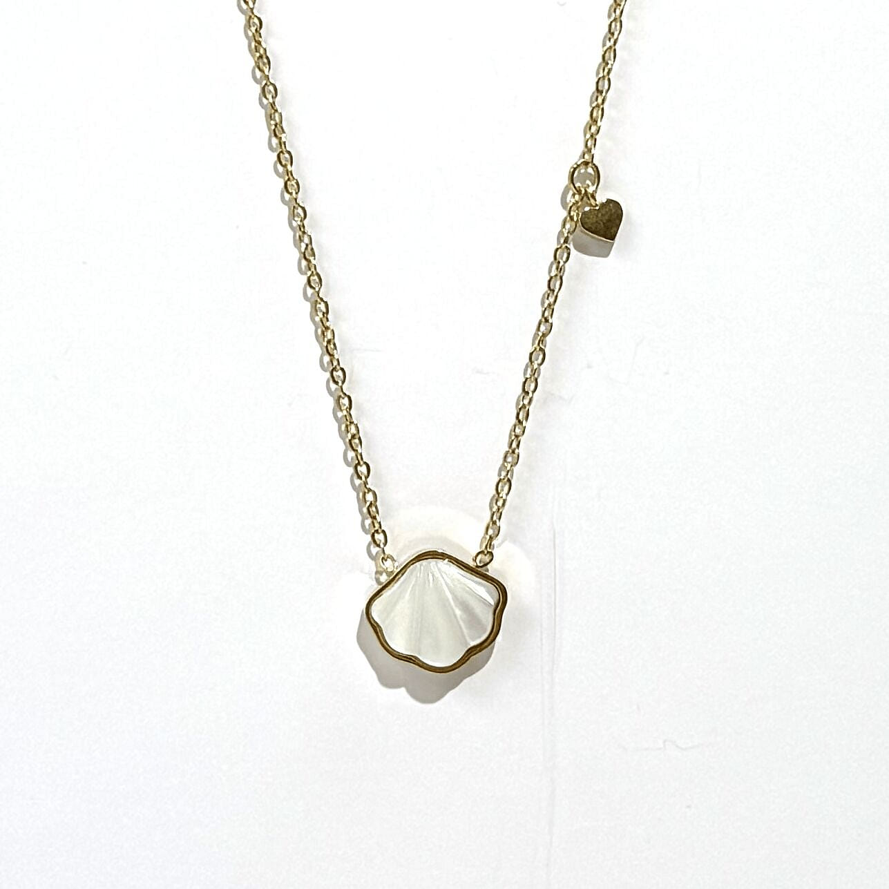 18K Gold Filled Water Proof White Shell Necklace 1 each