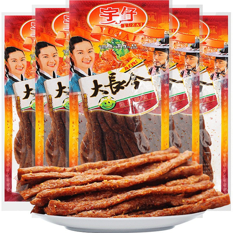 Yu Chai Dae Jang Geum Chili Sticks 1 pack Nostalgic Snacks Memories of Childhood 1 phần