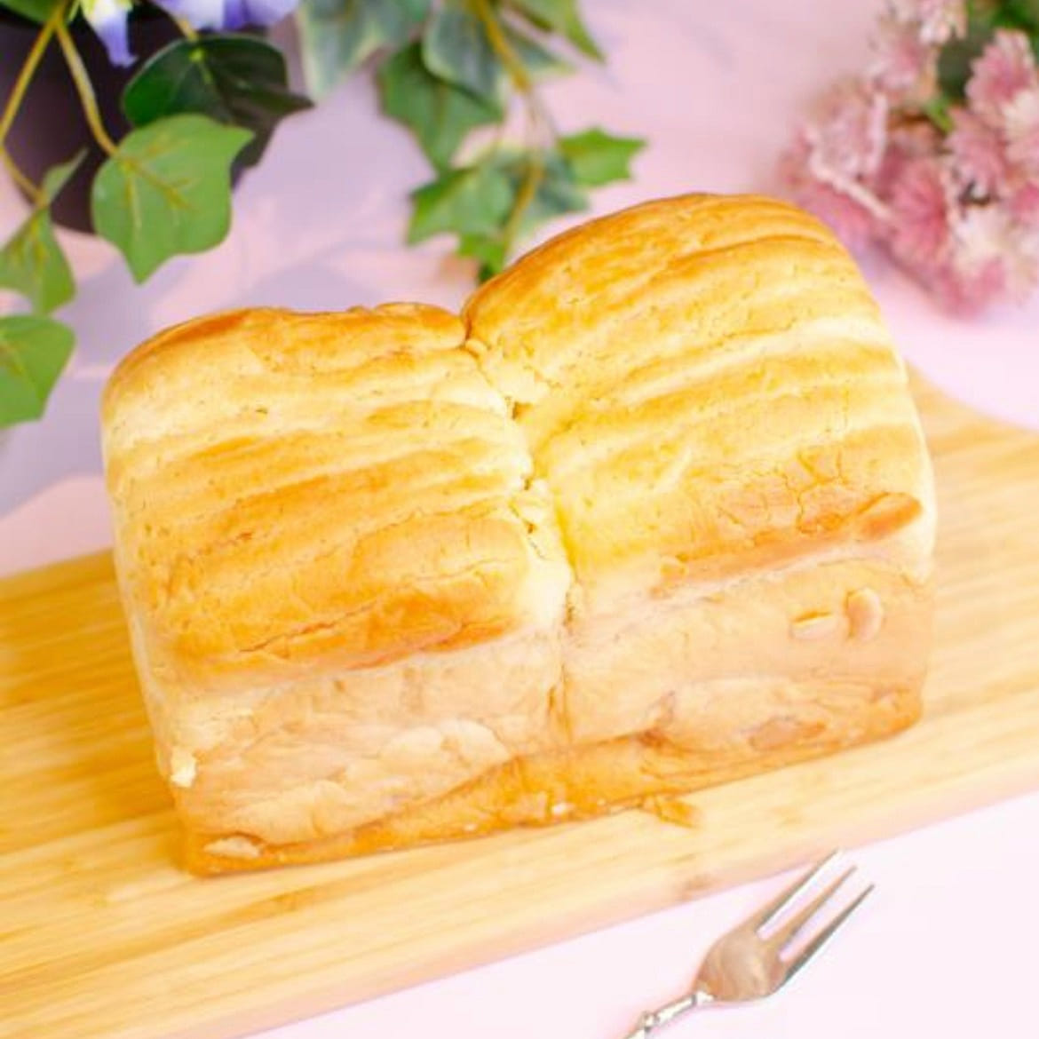 Taro Bread Loaf 1 pack