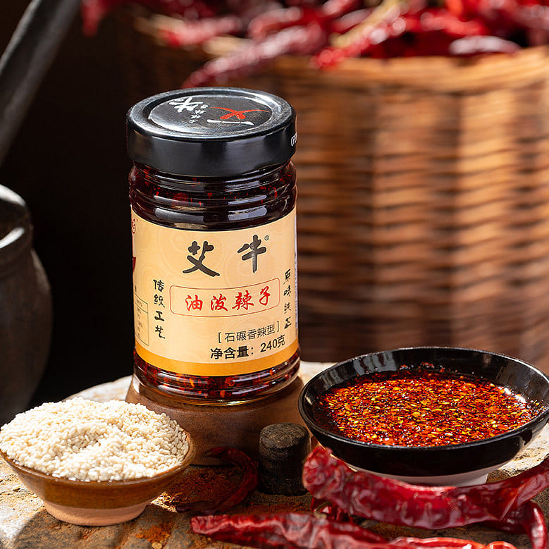 Ai Niu Oil Spicy Seed 240g * 1 Bottle 240 g