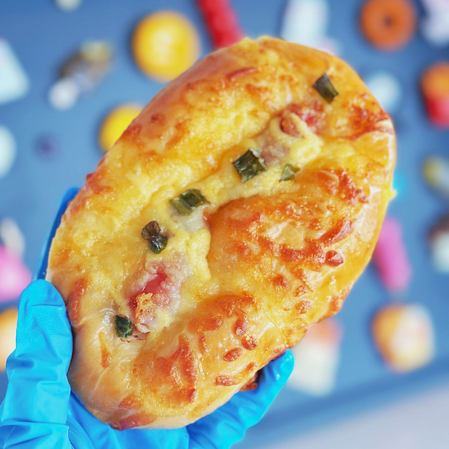Sausage & Cheese Bread 110 g