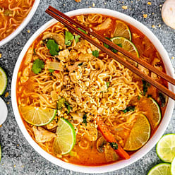 INSTANT NOODLE SHRIMP TOMYUM FLAVOR 1CASE 30 PACKS 63.6 oz