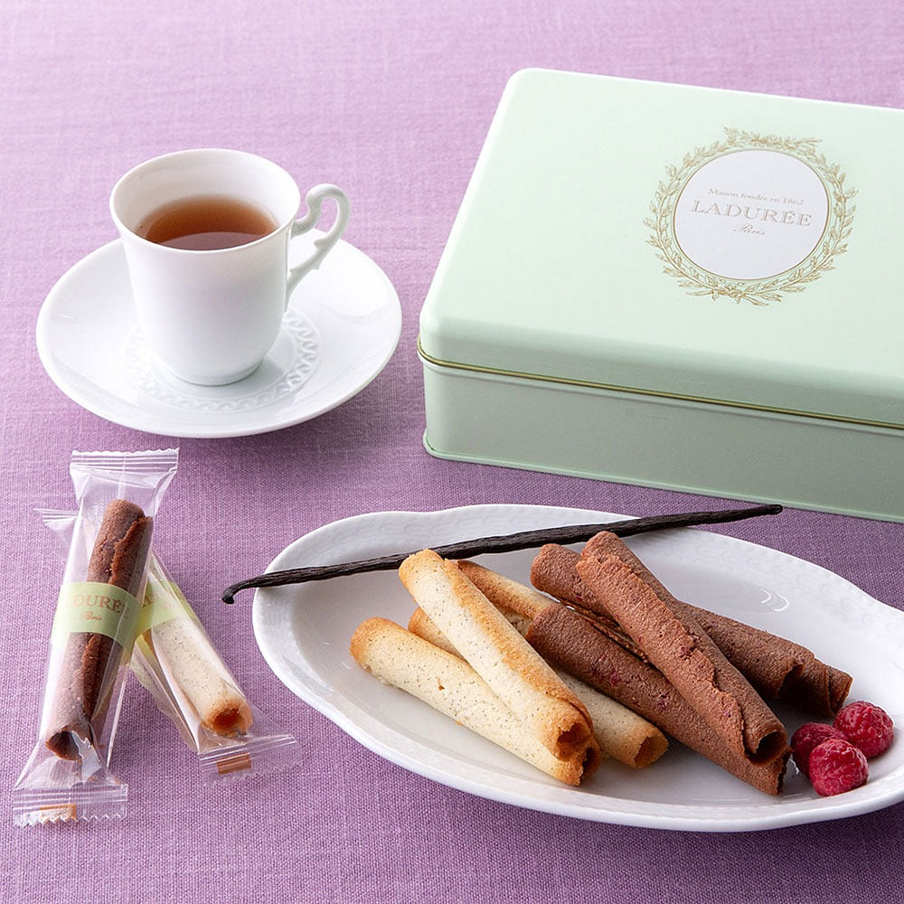 Japan Laduree Limited Vanilla Cocoa Egg Roll Gift Box 2 flavors 16 pieces 1 케이스