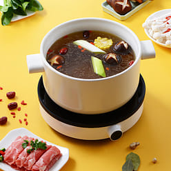 Mingyang fresh mushroom soup hotpot bottom material broth is delicious and not s 200 g