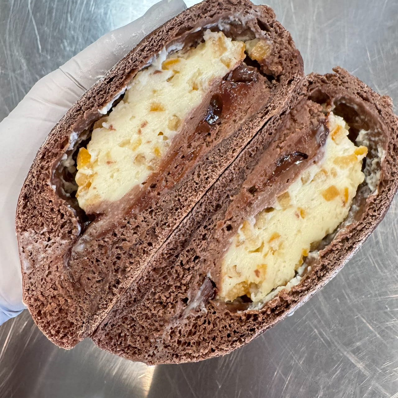 Coffee Chocolate Orange Diced Cheese Bread 1 개