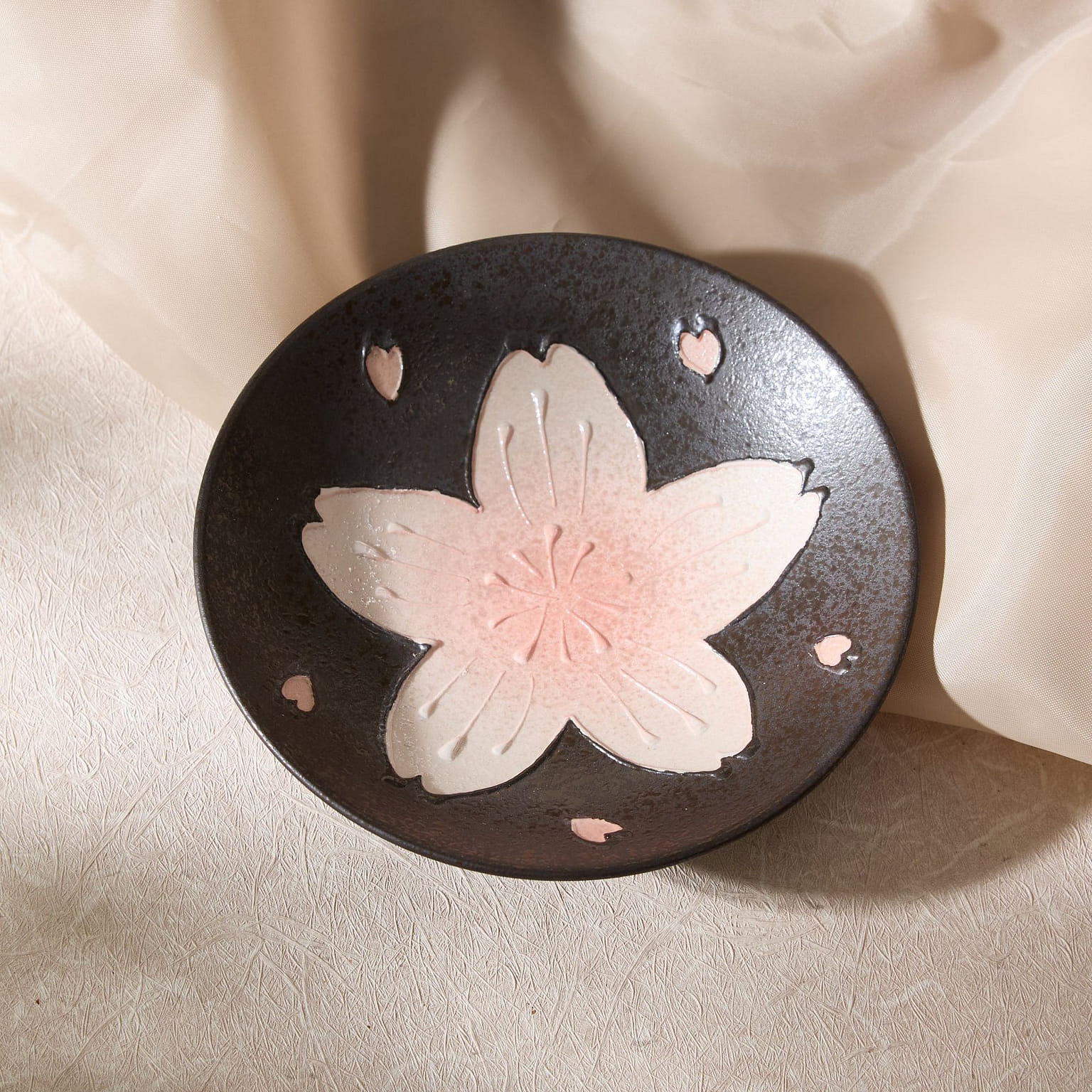 Hasami Ware Sakura Plate 134 그램