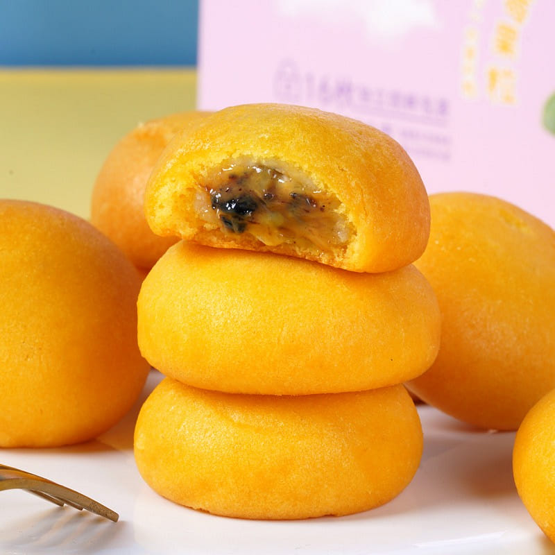 [Chinese Time honored Brand] Guangzhou Restaurant Milk Cheese Flowing Cake 660g 660 กรัม