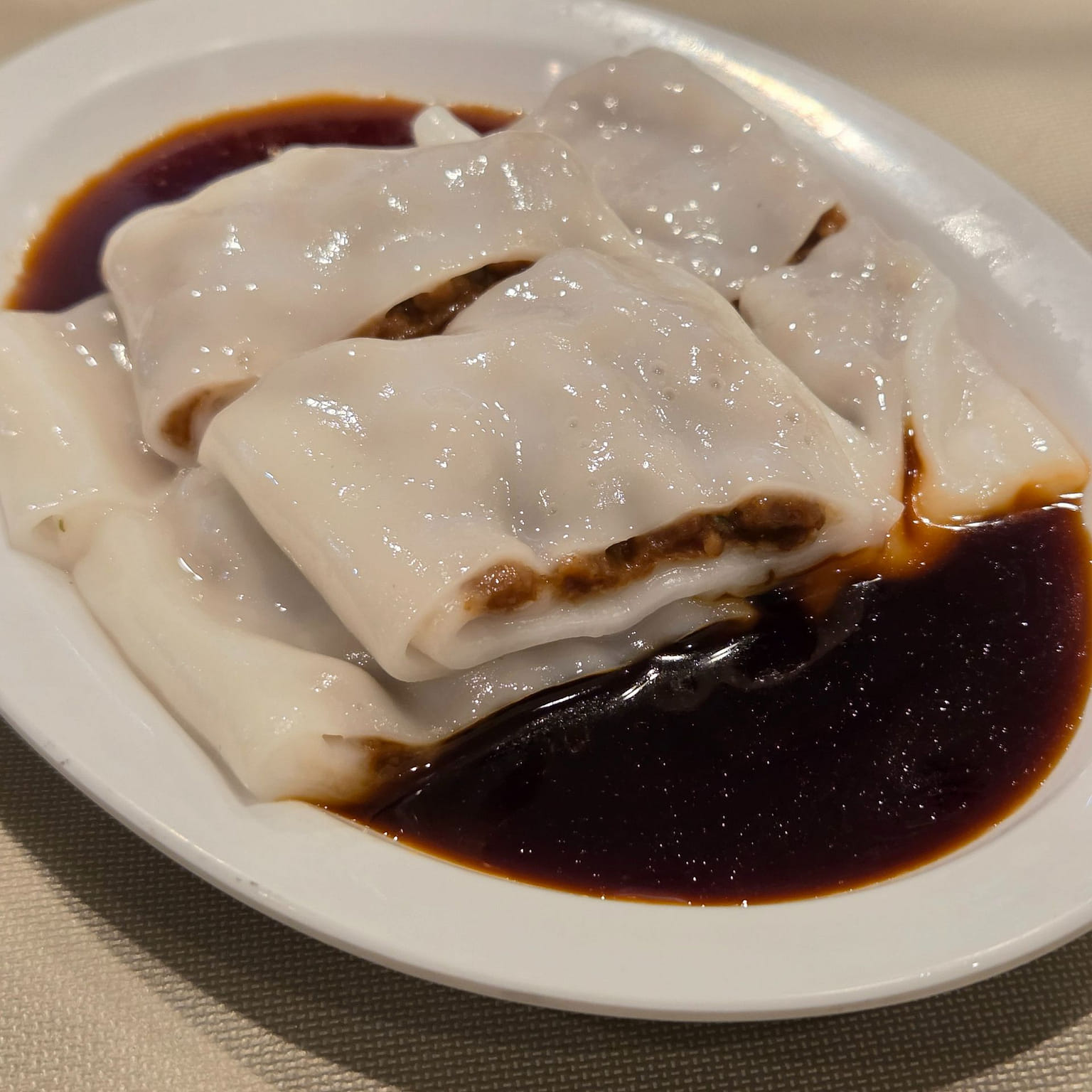 Steamed Beef Rice Noodle 1 each