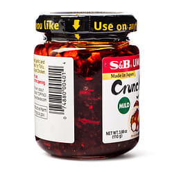 S&B Umami Topping Crunchy Garlic with Chili Oil, Mild 3.88 oz