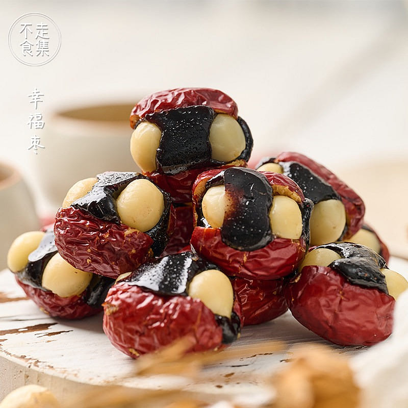 Red dates glutinous rice macadamia nuts 160g 160 g
