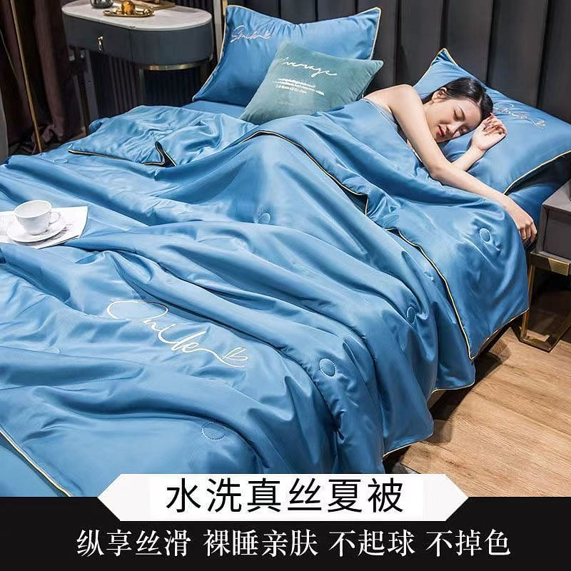 [Trend-Moonlight blue 200*230cm]Four-piece set ice silk summer quilt 4.41 ปอนด์
