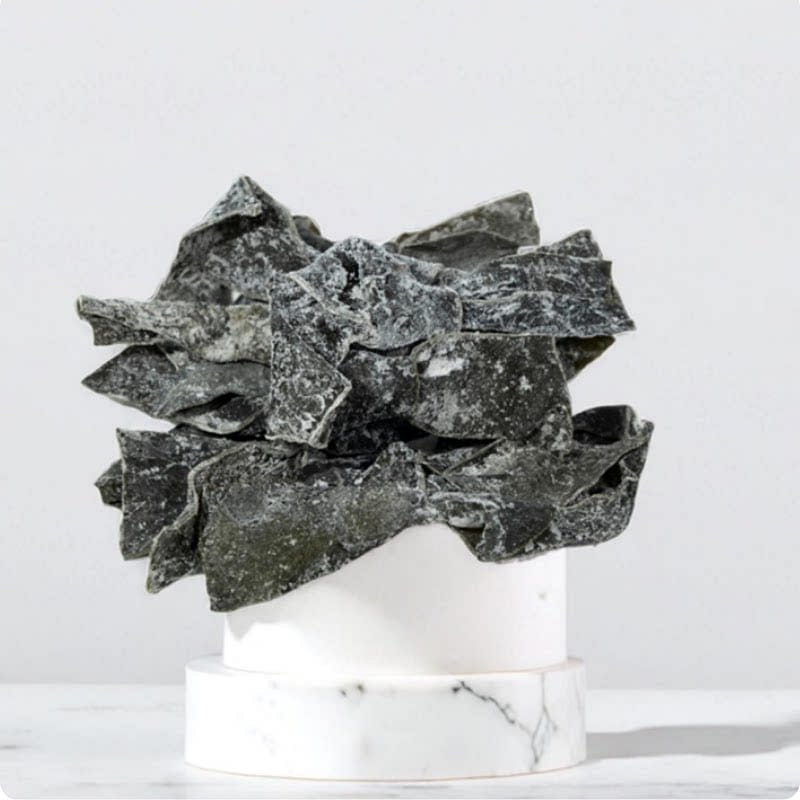 Kelp dried in low salt, 50g per package 50 g