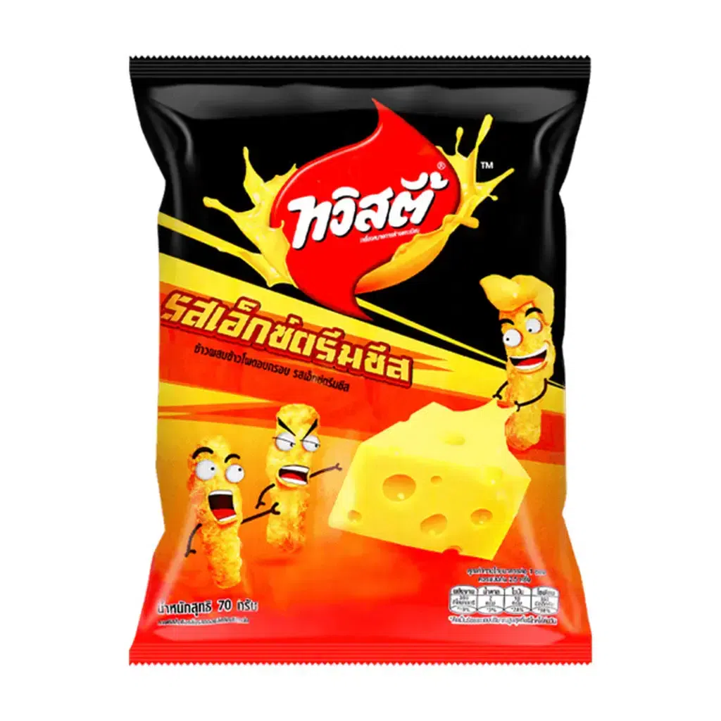 Lay's Twisties Super Rich Cheese Flavor Potato Chips 70 그램