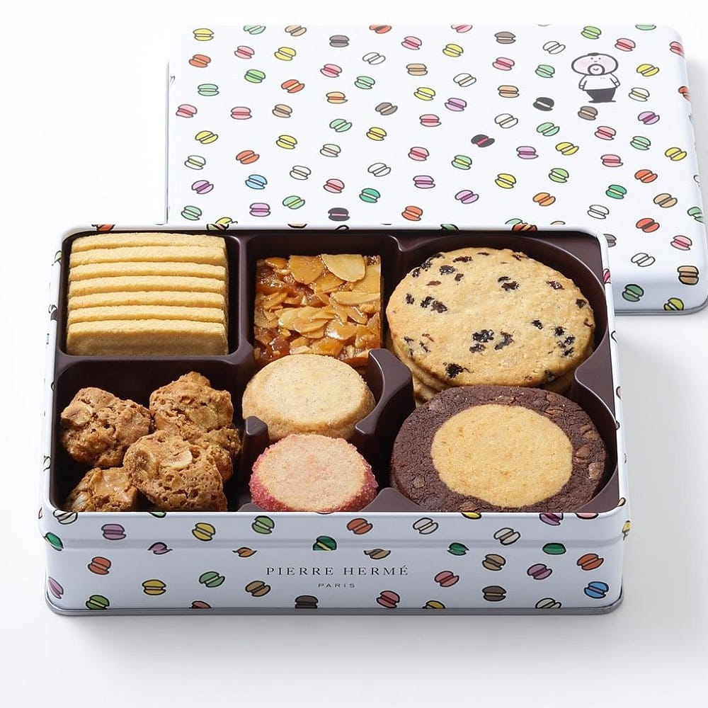 PIERRE HERME PARIS Pierre Herme Paris Original Baked Goods Gift Box 1 Box 1 each