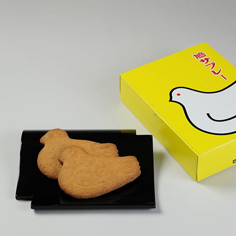 鳩サブレー 6枚箱入 - Weee!