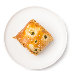CatherineBakery Scallion Pork Sung Roll  1pc 140 g