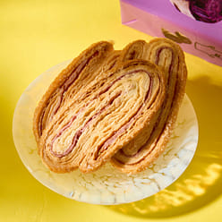 Okinawa Purple Sweet Potato Cookies (8 pieces) 121 g