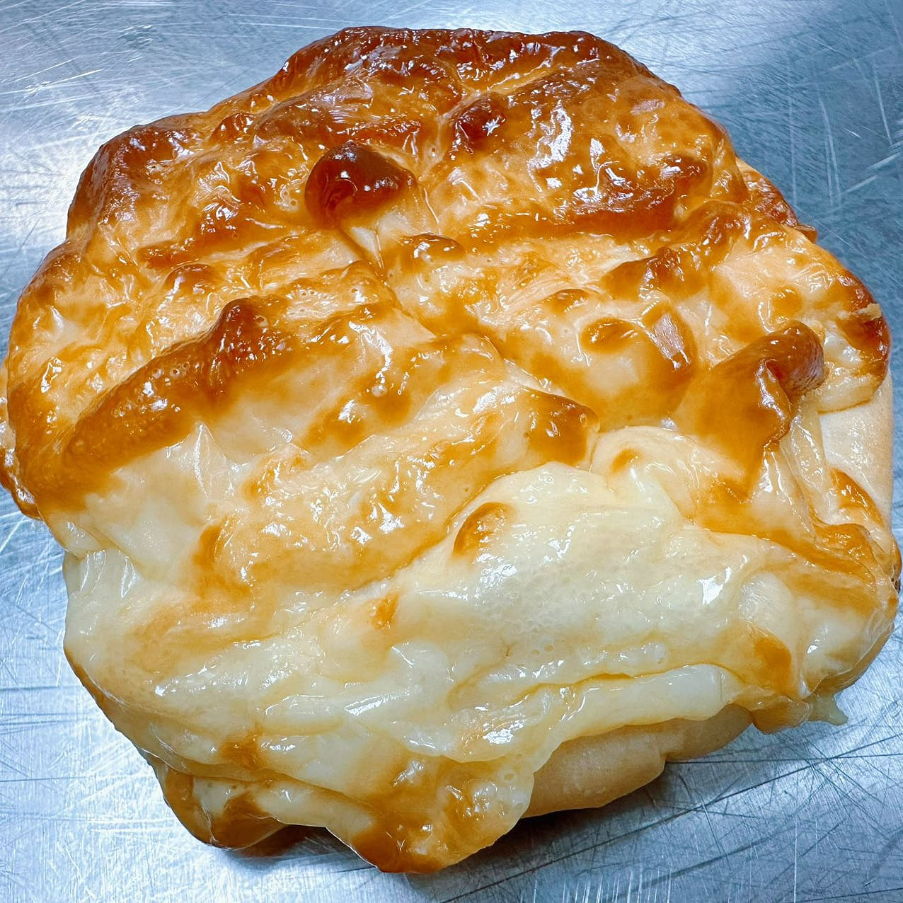 Pão de linguiça de frango e queijo 1 unidade
