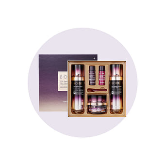 Get La Mer The Arrive Hydrated Collection Set 1 each Delivered