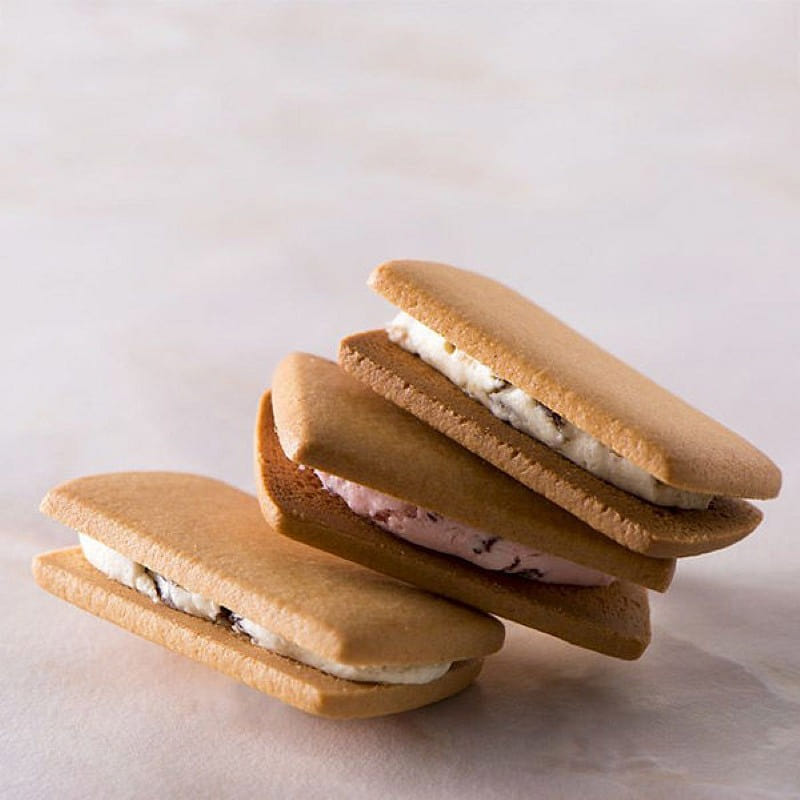 Ginza Chihaya-ya contains grapes luscious fruit Ginza Fruit Sandwich 6 pieces 1 box