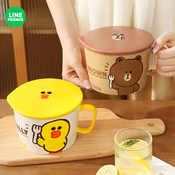 LINE FRIENDS Ceramic One Handle Noodle Bowl with Lid BROWN Model 1 each