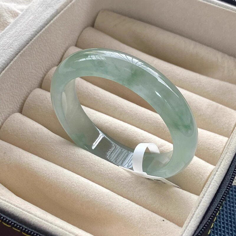 Sauvignon Blanc Jade Ice Flower bracelet 1 set 1 case