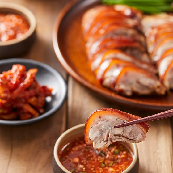 weee_frozen_K-BBQ Braised Boneless Pork Hock Slice (Jokbal) 1 lb