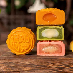 Low-sweet, flow-heart mooncake *1 box 540 g