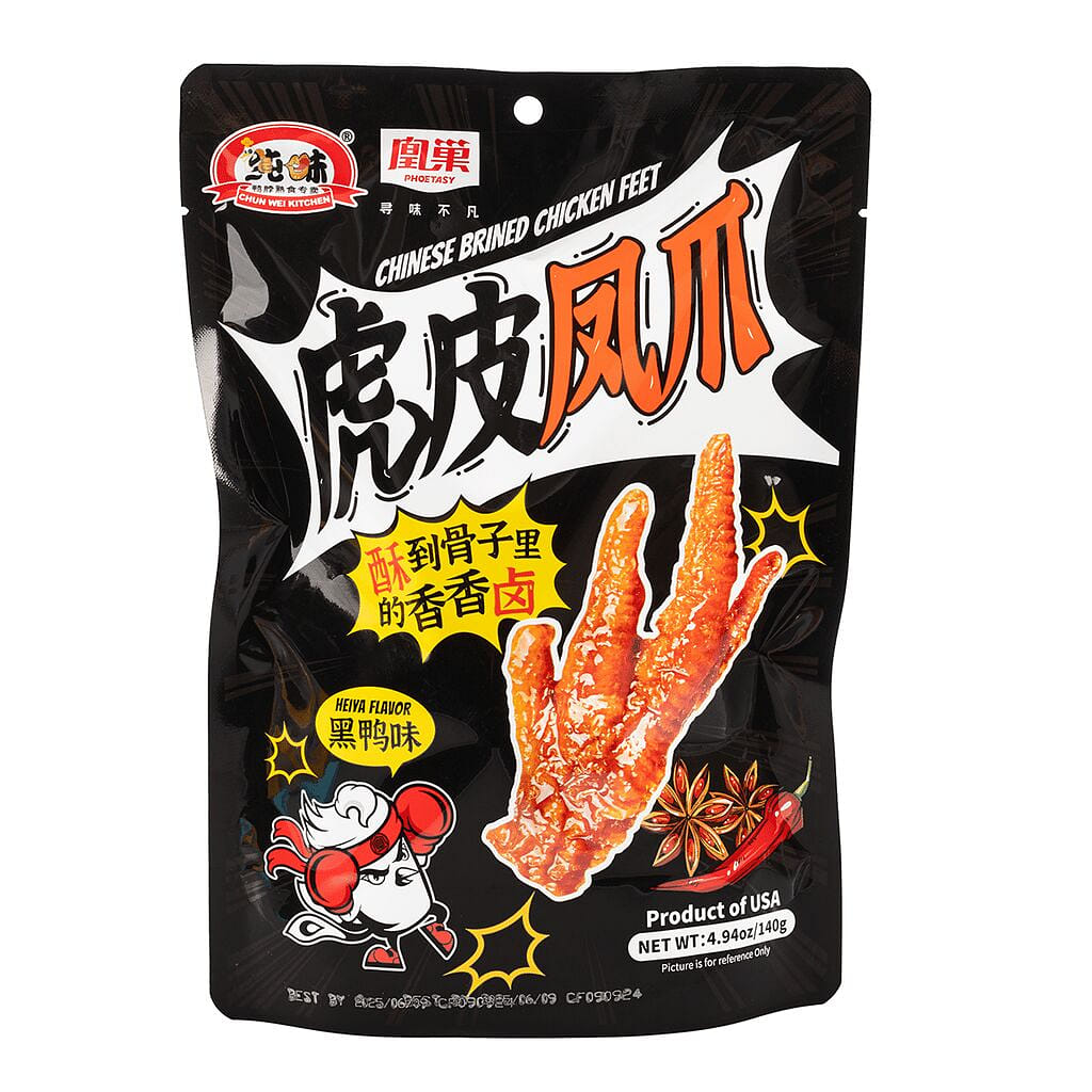 Chunwei Chinese Brined Chicken Feet (Heiya Flavor) 140 กรัม