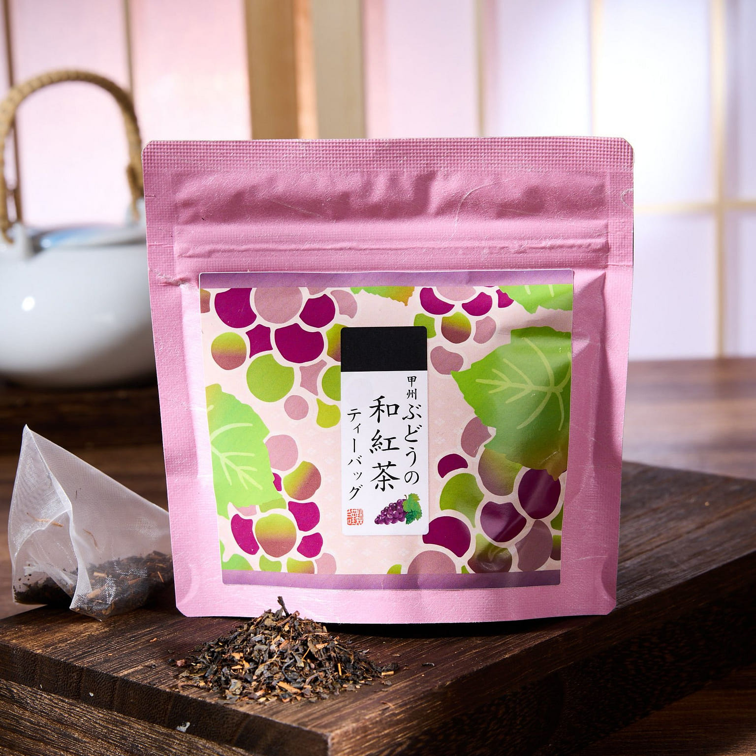 Grape Japanese Black Tea (7 tea bags) 22 그램
