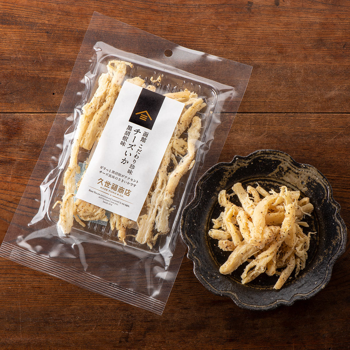 Kuzefuku Black Pepper Cheese Squid Strips 32g 1 each