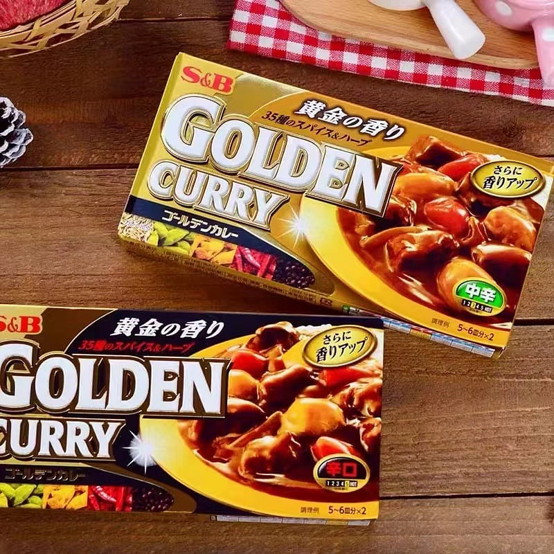 Gold Gold Thick Spicy Curry 140 g