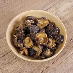 Royal Seafood USA Shiitake Mushroom Crisps -Lightly Cooked and Seasoned 4 oz