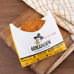 Korean korokke (Spicy Pork & Cheddar) 1 each