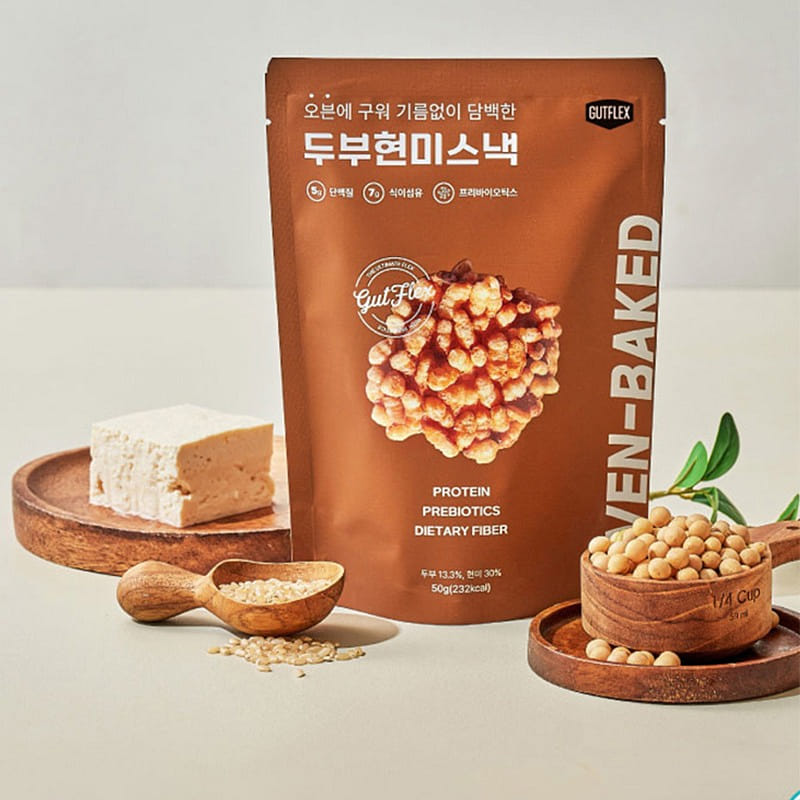 South Korea's Oliveyoung. Healthy tofu and brown rice party snacks 50g 1 each