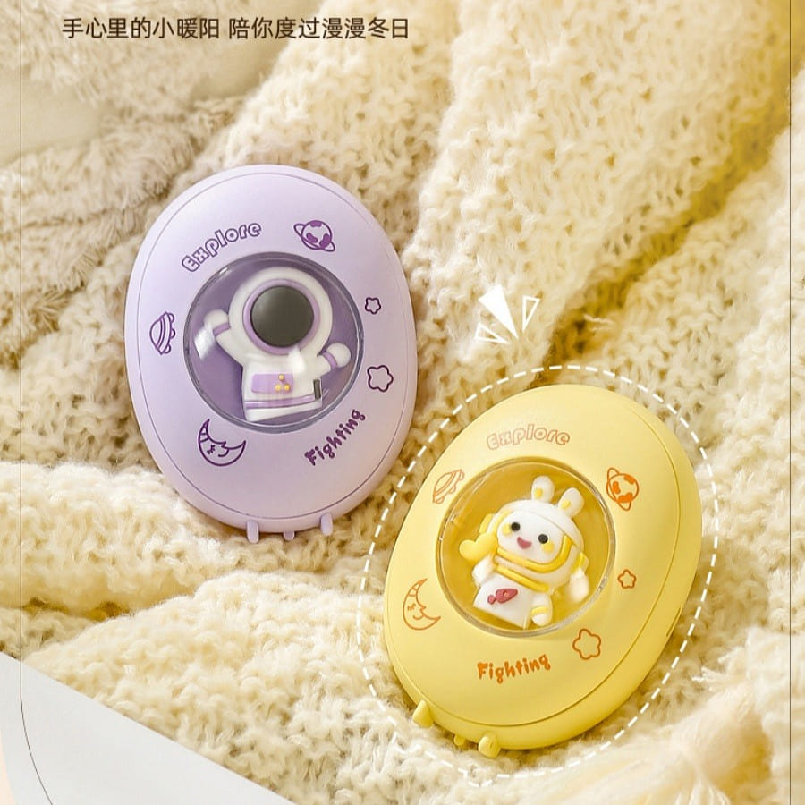 우주인 캐릭터 핸드워머, USB 충전식 휴대용 포켓 히터 LED 조명 겸용 겨울 필수품 1 bunch