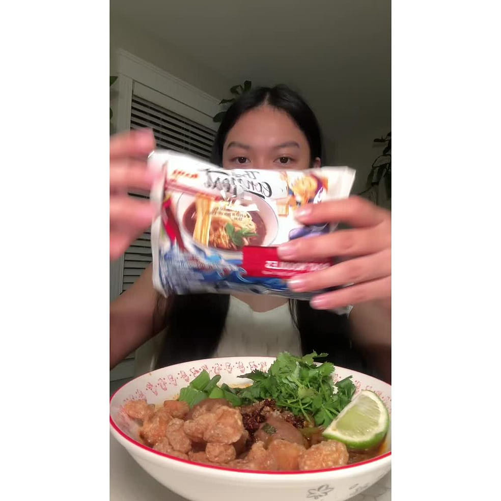 Get MAMA Thai Connext Boat Instant Noodles 4 Packs 85 g Delivered