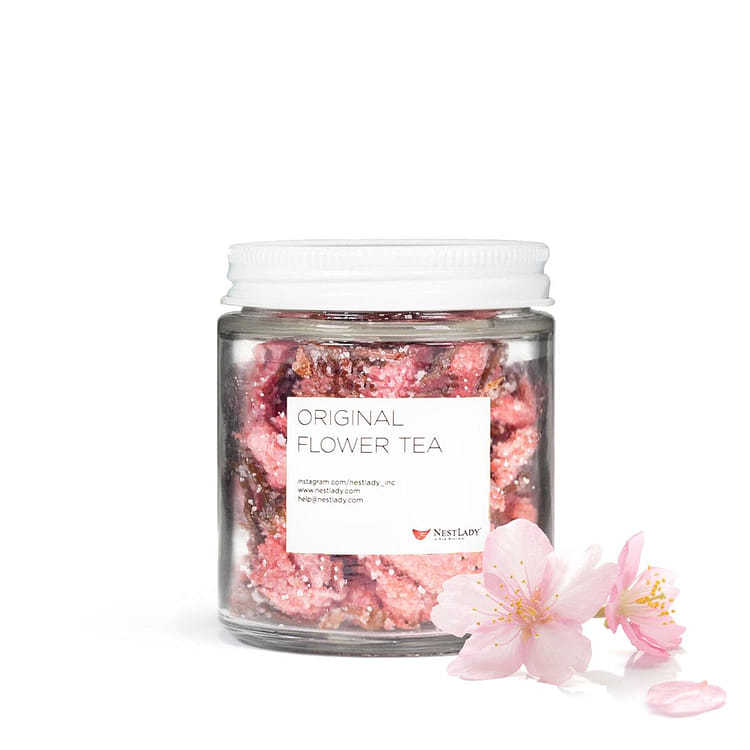 NestLady 日本塩漬け桜茶 深い保湿 缶入り 70g - Weee!