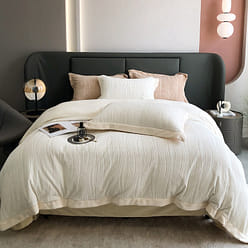 LULLABUY 冬日物语牛奶绒床上四件套 雪乡 King Size 2000 克