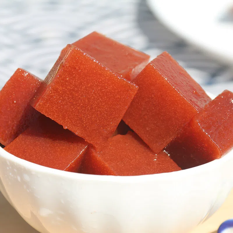 Sweet chunks of hawthorn cake 450g*1 bag 450 กรัม