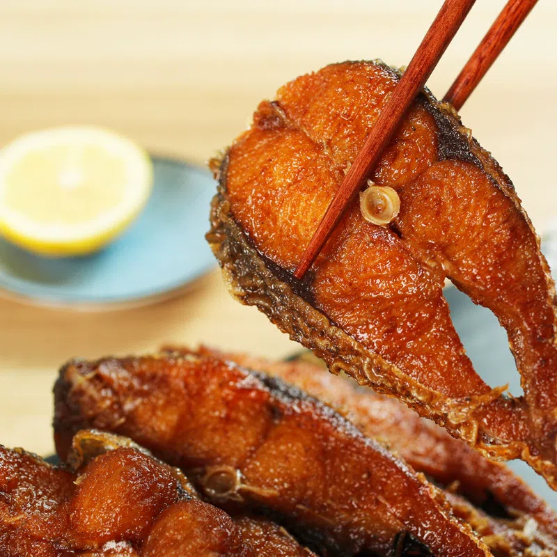 Shanghai specialty flavored smoked fish, instant crispy fish, vacuum fried fish, deli delicatessen, appetizers, fish pieces, fish steak, 200g*1 bag 200 그램