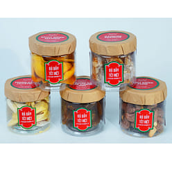 Ikachi Ride of Success Gift Set 875 g