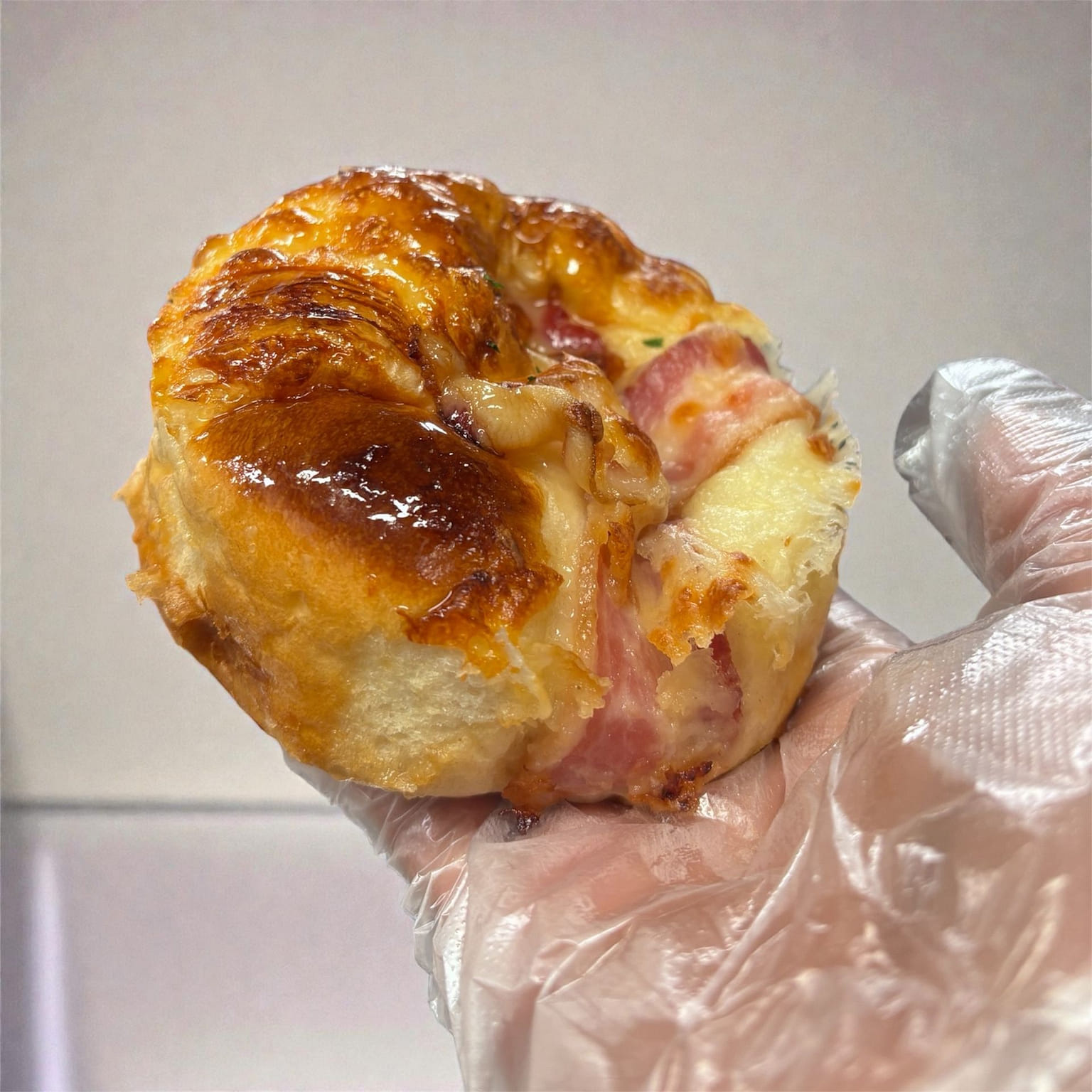 Bacon Cheese Bun 1 count