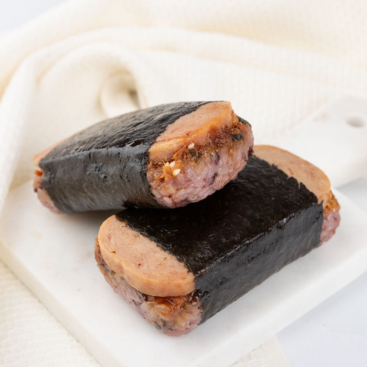 Black Rice Spam Musubi (2pcs) 1 each